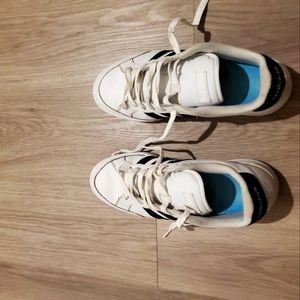 Size 11 women's Addias sneakers